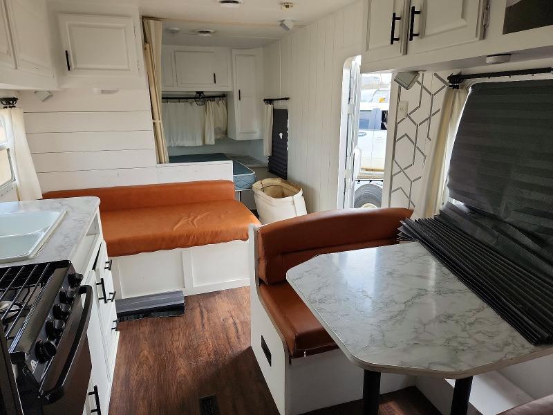 Продажа на аукционе авто 2005 Jayco Jay Flight, vin: 1UJBJ02N051EF2741, номер лота: 55208056
