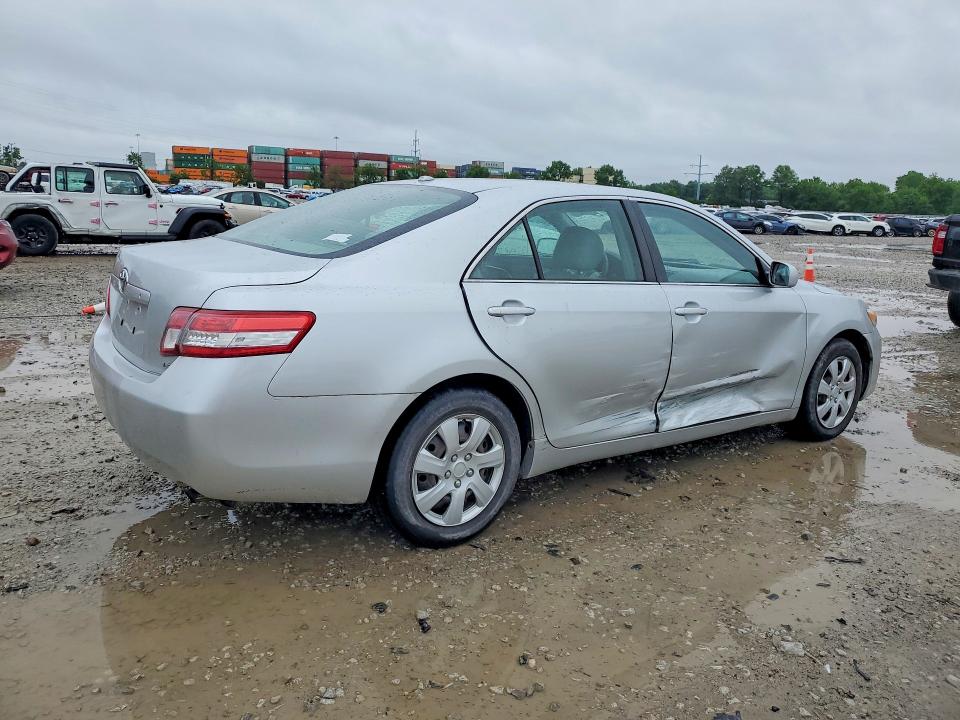 2010 Toyota Camry მანქანა იყიდება აუქციონზე, vin: 4T4BF3EK2AR011757, აუქციონის ნომერი: 54989196