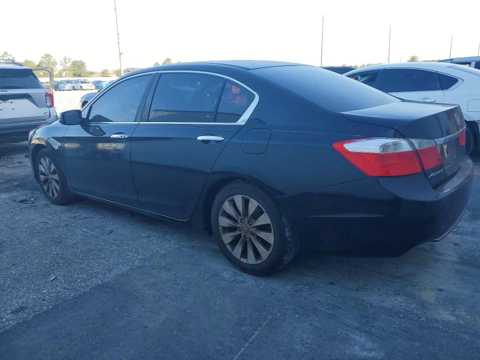 Продажа на аукционе авто 2013 Honda Accord, vin: 1HGCR2F72DA010985, номер лота: 52148076