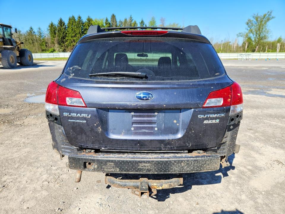 Продаж на аукціоні авто 2011 Subaru Outback, vin: 4S4BRBCC1B3335281, номер лоту: 53061816