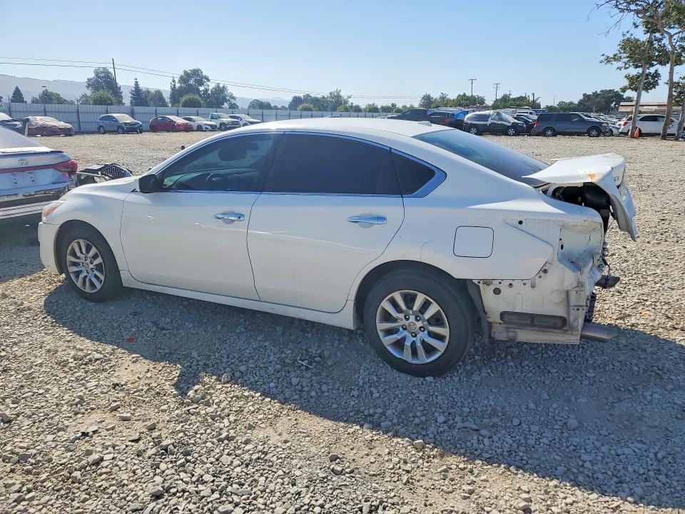 Продажа на аукционе авто 2015 Nissan Altima, vin: 1N4AL3AP6FC459832, номер лота: 51881036