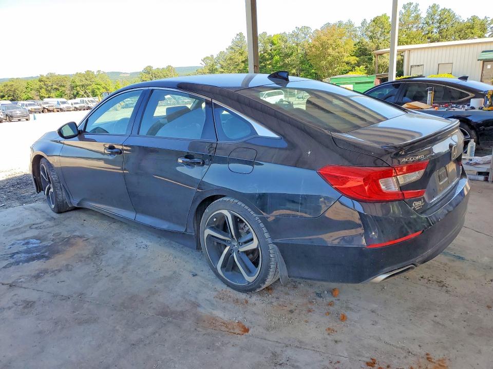 Продажа на аукционе авто 2018 Honda Accord, vin: 1HGCV2F3XJA049084, номер лота: 53729706