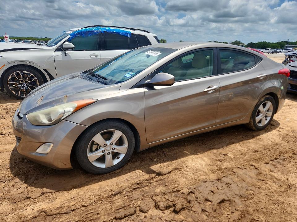 Auction sale of the 2013 Hyundai Elantra, vin: 5NPDH4AE6DH323120, lot number: 54864356