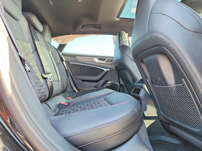 52204186 :رقم المزاد ، WUAPCBF26MN900469 vin ، 2021 Audi Rs7 مزاد بيع