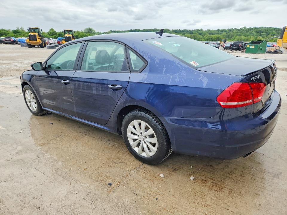 52191626 :رقم المزاد ، 1VWAT7A3XFC053483 vin ، 2015 Volkswagen Passat مزاد بيع