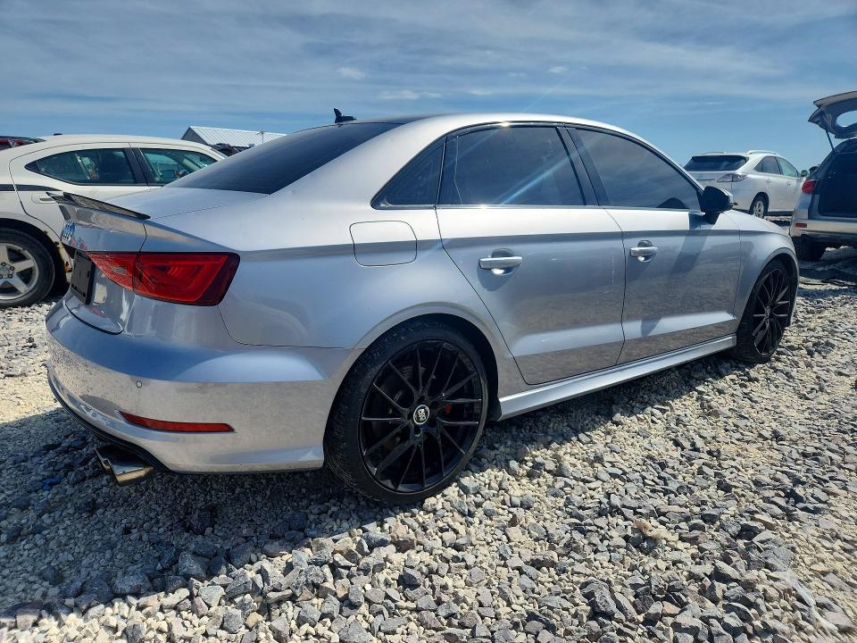Продаж на аукціоні авто 2016 Audi S3, vin: WAUB1GFFXG1044843, номер лоту: 53645076
