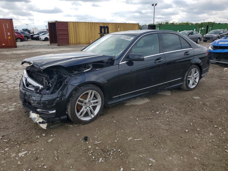 Продажа на аукционе авто 2013 Mercedes-benz C, vin: WDDGF4HBXDF973776, номер лота: 51033656