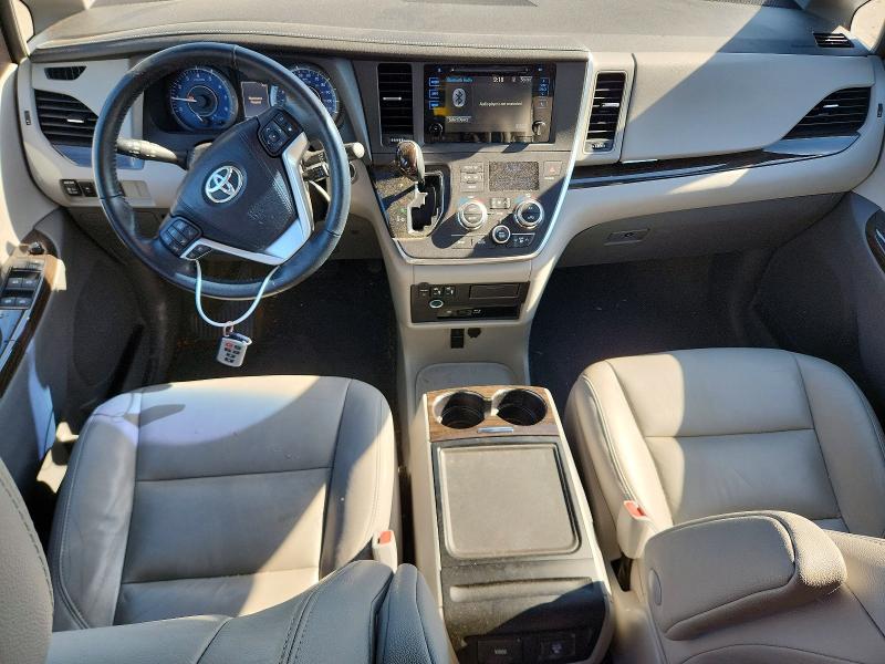 53195176 :رقم المزاد ، 5TDYK3DC6FS635877 vin ، 2015 Toyota Sienna مزاد بيع