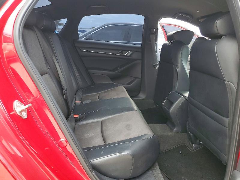 Продаж на аукціоні авто 2018 Honda Accord, vin: 1HGCV1F34JA192963, номер лоту: 54871666