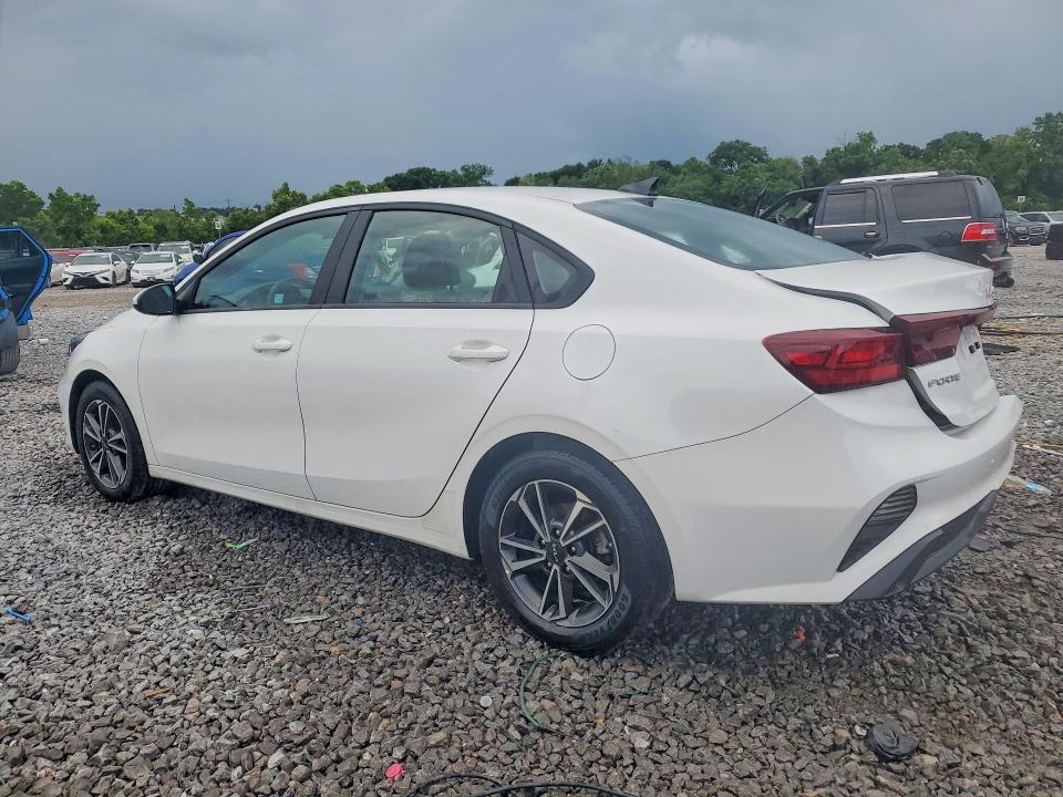 2022 Kia Forte მანქანა იყიდება აუქციონზე, vin: 3KPF24AD4NE503901, აუქციონის ნომერი: 55140866