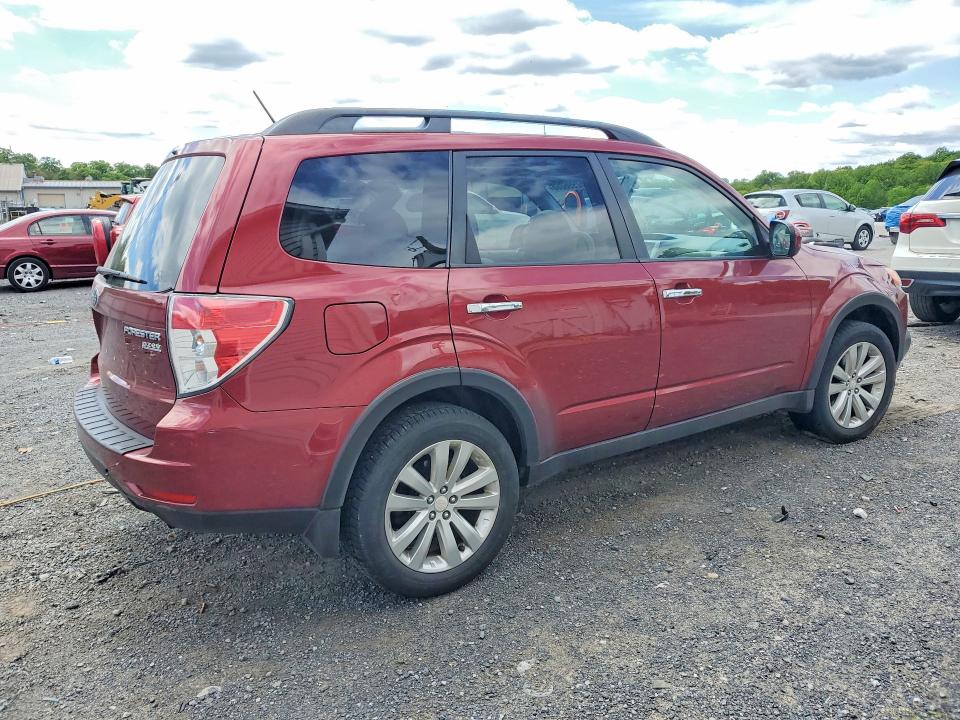 52996066 :رقم المزاد ، JF2SHADC2BH727965 vin ، 2011 Subaru Forester مزاد بيع