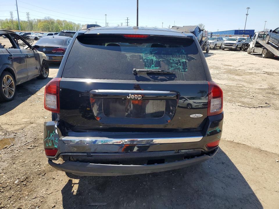 52047836 :رقم المزاد ، 1C4NJCEA4GD800471 vin ، 2016 Jeep Compass مزاد بيع