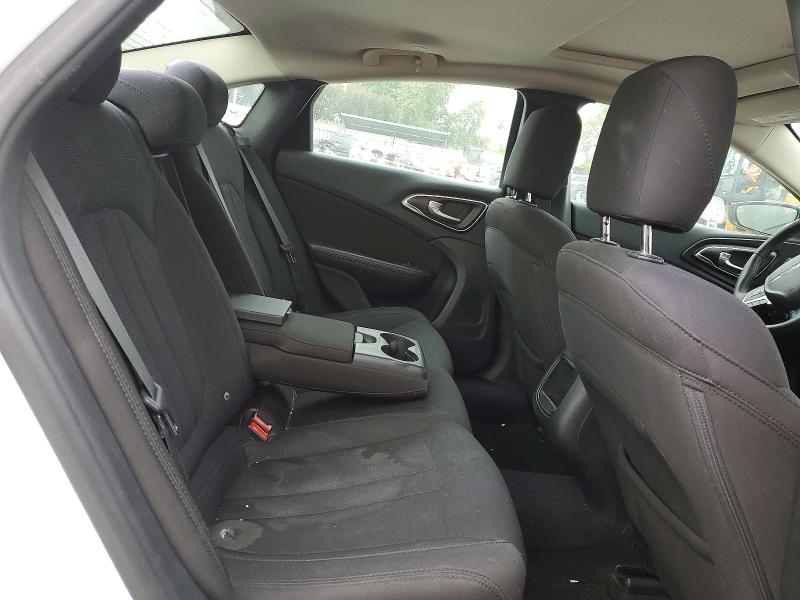 Auction sale of the 2015 Chrysler 200, vin: 1C3CCCAB0FN707606, lot number: 54850596