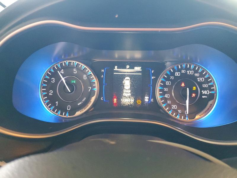 53829586 :رقم المزاد ، 1C3CCCAB0FN672050 vin ، 2015 Chrysler 200 مزاد بيع