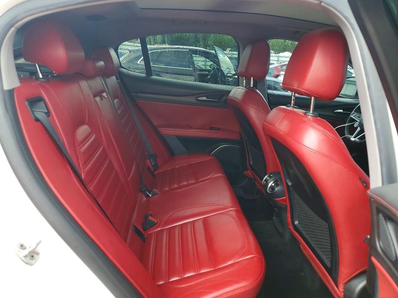 54408426 :رقم المزاد ، ZASPAKBN6K7C32751 vin ، 2019 Alfa Romeo Stelvio مزاد بيع