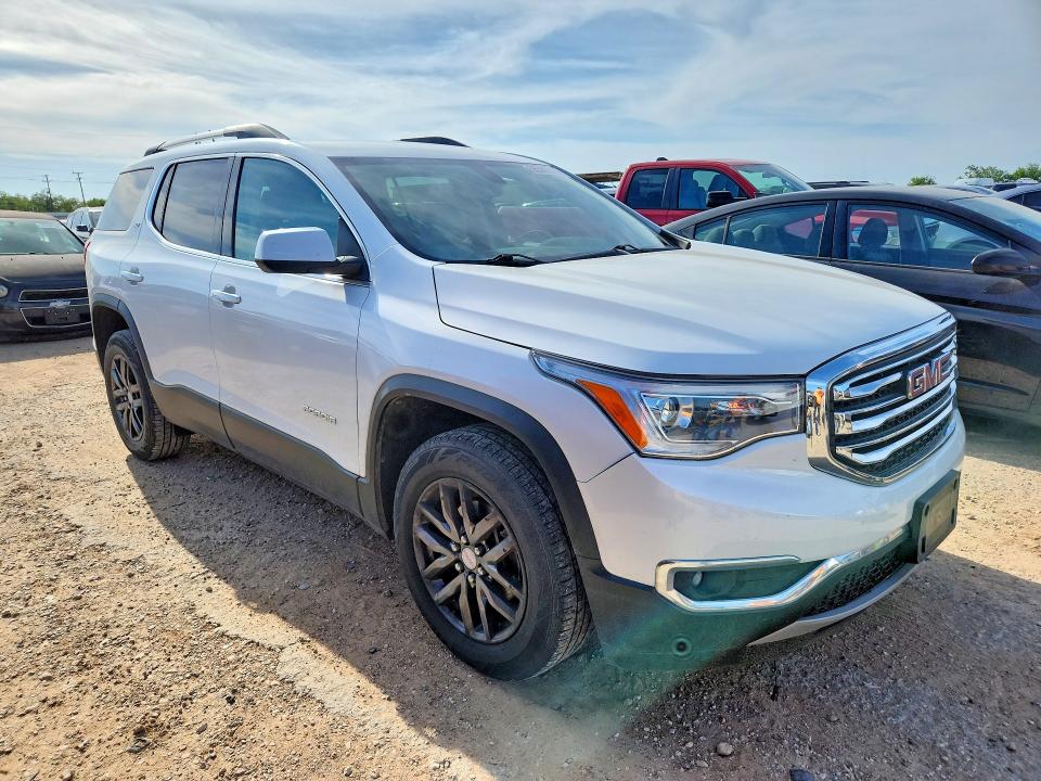 55330516 :رقم المزاد ، 1GKKNMLA0HZ148599 vin ، 2017 Gmc Acadia مزاد بيع