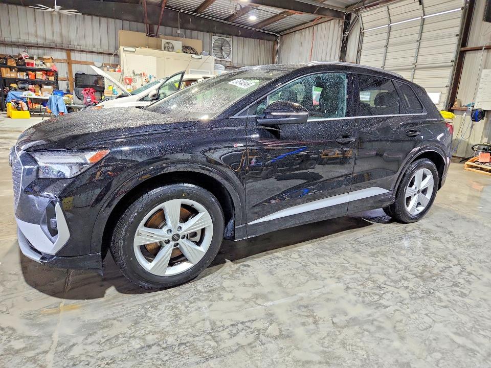 2025 Audi Q4 E-tron მანქანა იყიდება აუქციონზე, vin: WA1KUBFZ5SP040819, აუქციონის ნომერი: 54544246