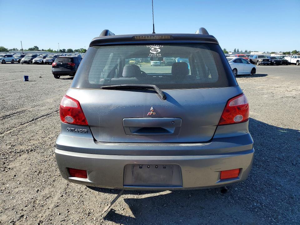 54306346 :رقم المزاد ، JA4LZ31F75U043946 vin ، 2005 Mitsubishi Outlander مزاد بيع