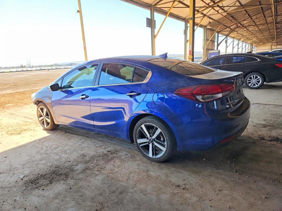 53555156 :رقم المزاد ، 3KPFL4A87HE107935 vin ، 2017 Kia Forte مزاد بيع