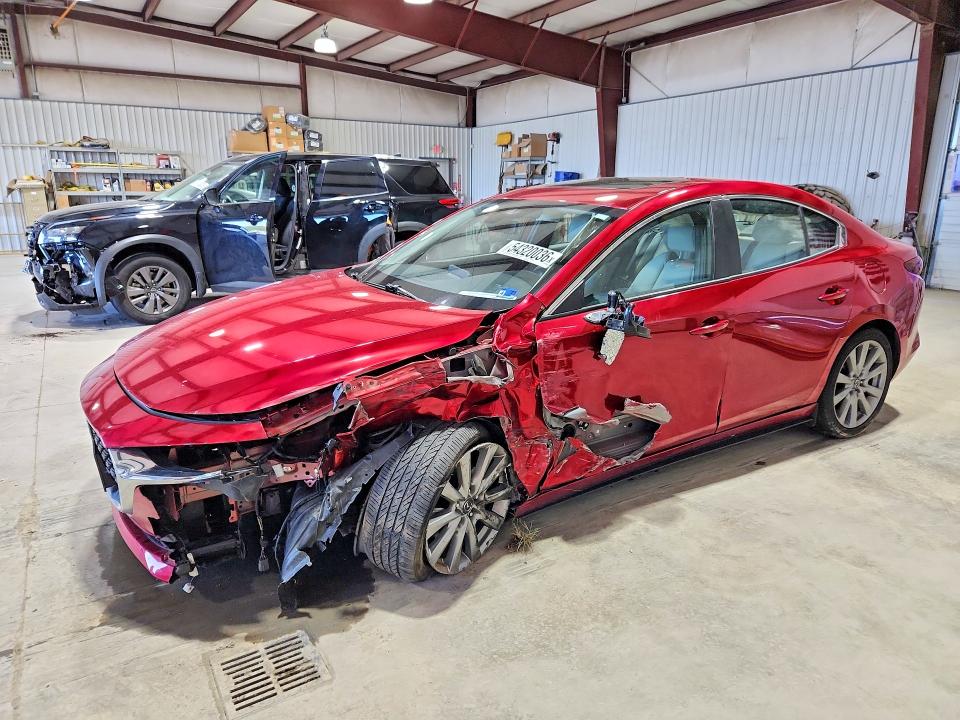 Продажа на аукционе авто 2023 Mazda 3, vin: 3MZBPACM0PM381555, номер лота: 54320036