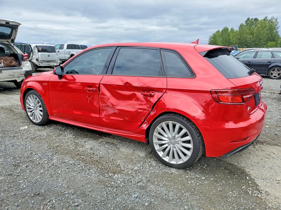 2017 Audi A3 მანქანა იყიდება აუქციონზე, vin: WAUUPBFF7HA049168, აუქციონის ნომერი: 55356936
