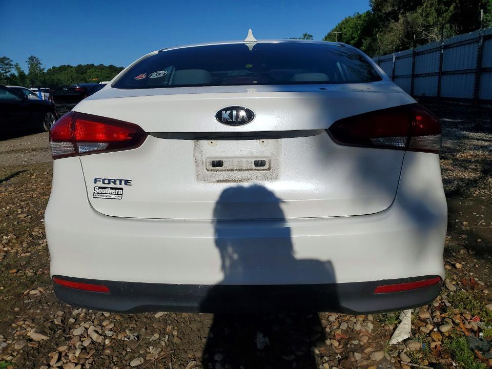 51547456 :رقم المزاد ، 3KPFL4A75HE046334 vin ، 2017 Kia Forte مزاد بيع