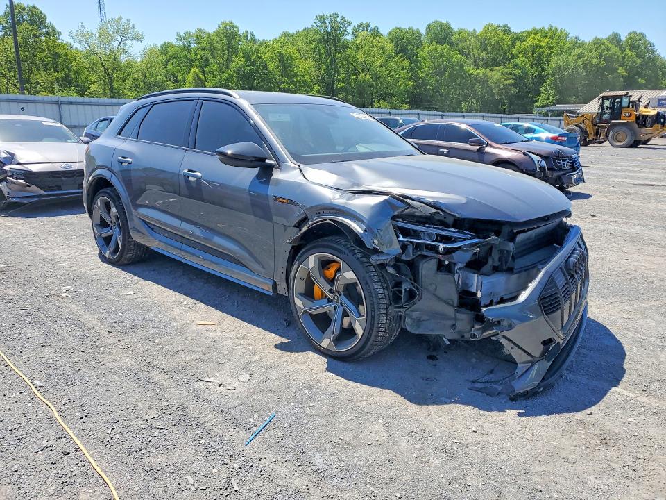 2023 Audi E-tron S მანქანა იყიდება აუქციონზე, vin: WA1ACBGE0PB019469, აუქციონის ნომერი: 53292186