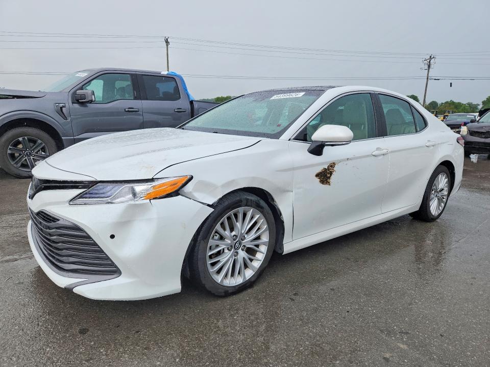 Aukcja sprzedaży 2018 Toyota Camry, vin: 4T1B11HK3JU013008, numer aukcji: 54399626