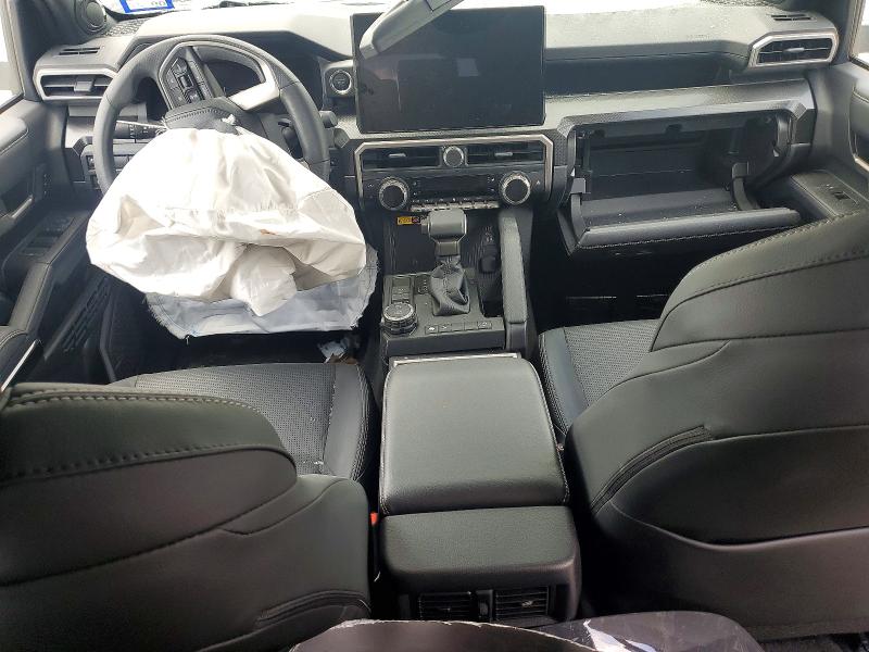 Продаж на аукціоні авто 2025 Toyota 4runner, vin: JTEVA5BR1S5041847, номер лоту: 54022946