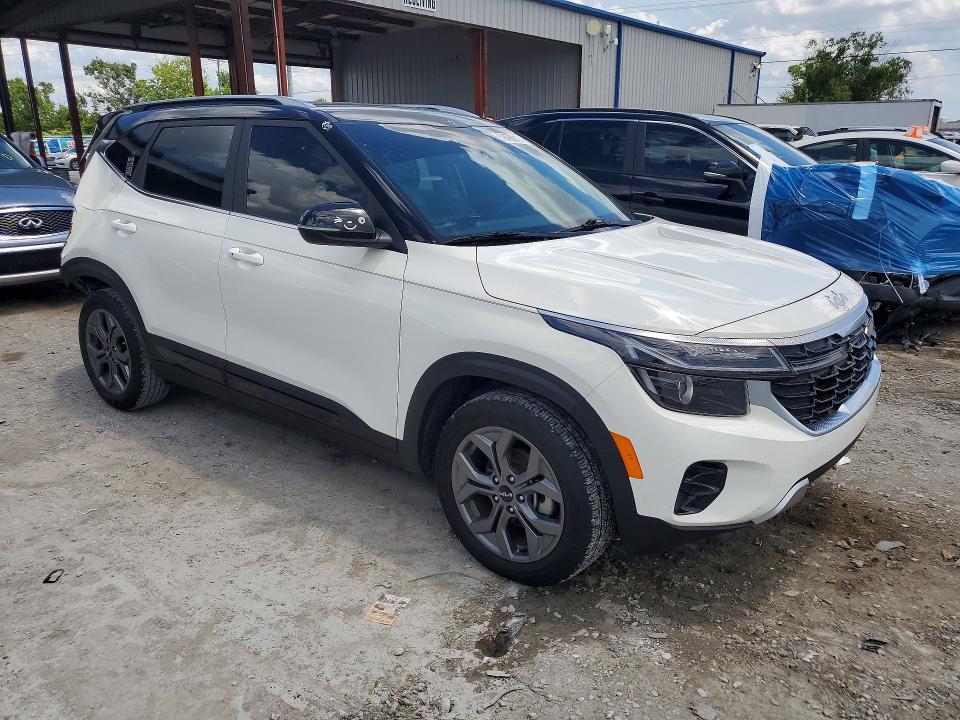 Продаж на аукціоні авто 2024 Kia Seltos, vin: KNDEU2AA8R7572127, номер лоту: 52478216