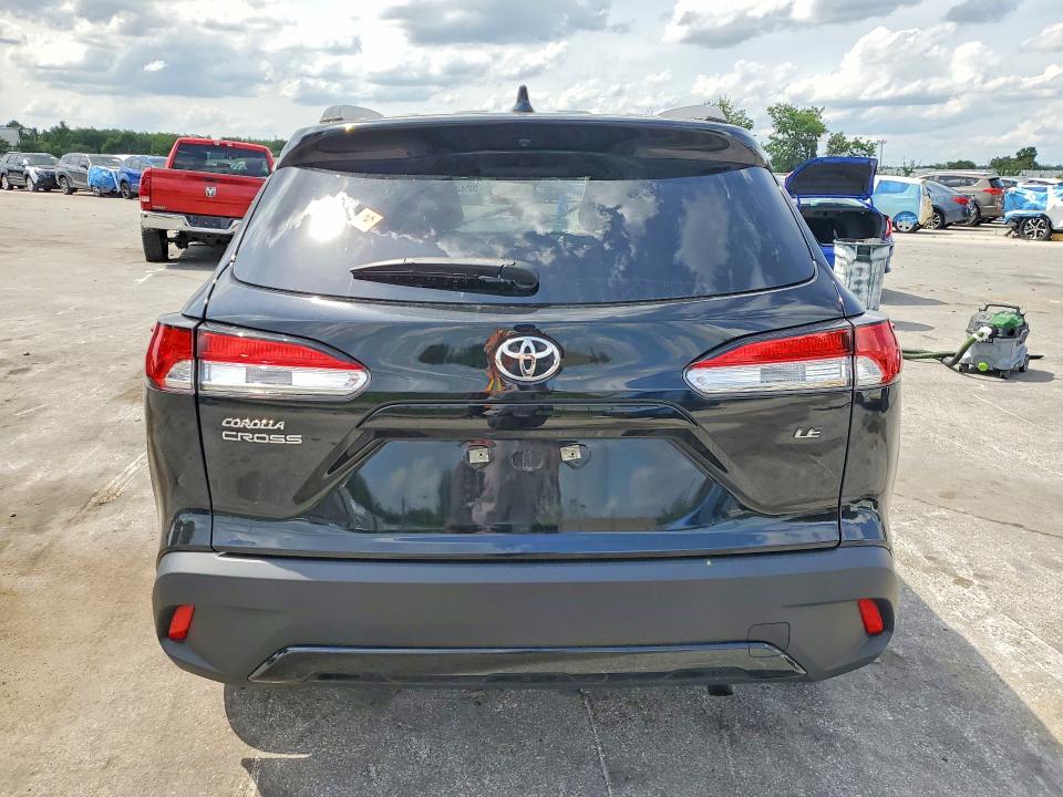 Продаж на аукціоні авто 2024 Toyota Corolla Cross, vin: 7MUBAAAG3RV092325, номер лоту: 52446466