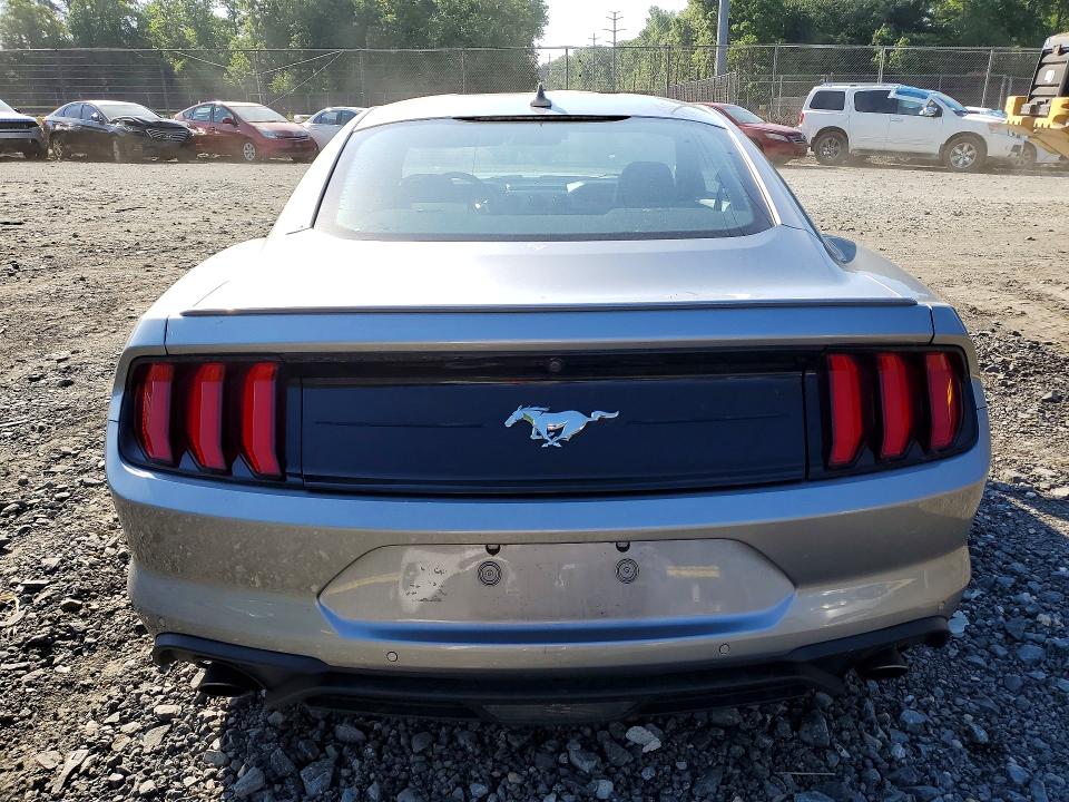 Auction sale of the 2022 Ford Mustang, vin: 1FA6P8THXN5104730, lot number: 53897986