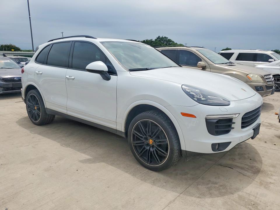 52412776 :رقم المزاد ، WP1AA2A29JKA02606 vin ، 2018 Porsche Cayenne مزاد بيع
