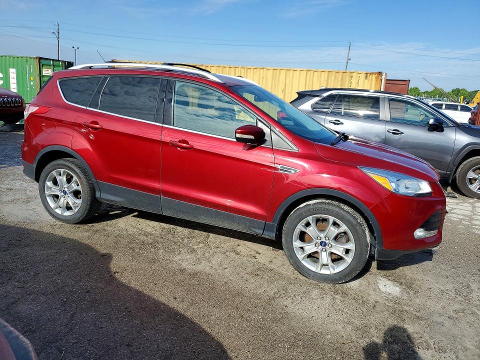 Продаж на аукціоні авто 2016 Ford Escape, vin: 1FMCU9JX4GUC77900, номер лоту: 52354086