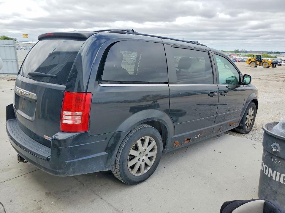2008 Chrysler Town & Country მანქანა იყიდება აუქციონზე, vin: 2A8HR54P08R656206, აუქციონის ნომერი: 53906096