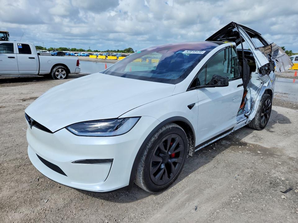 Продаж на аукціоні авто 2024 Tesla Model X, vin: 7SAXCBE60RF439361, номер лоту: 52810436