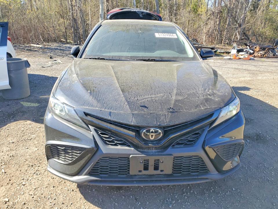 2022 Toyota Camry მანქანა იყიდება აუქციონზე, vin: 4T1G11AK3NU065843, აუქციონის ნომერი: 51324966