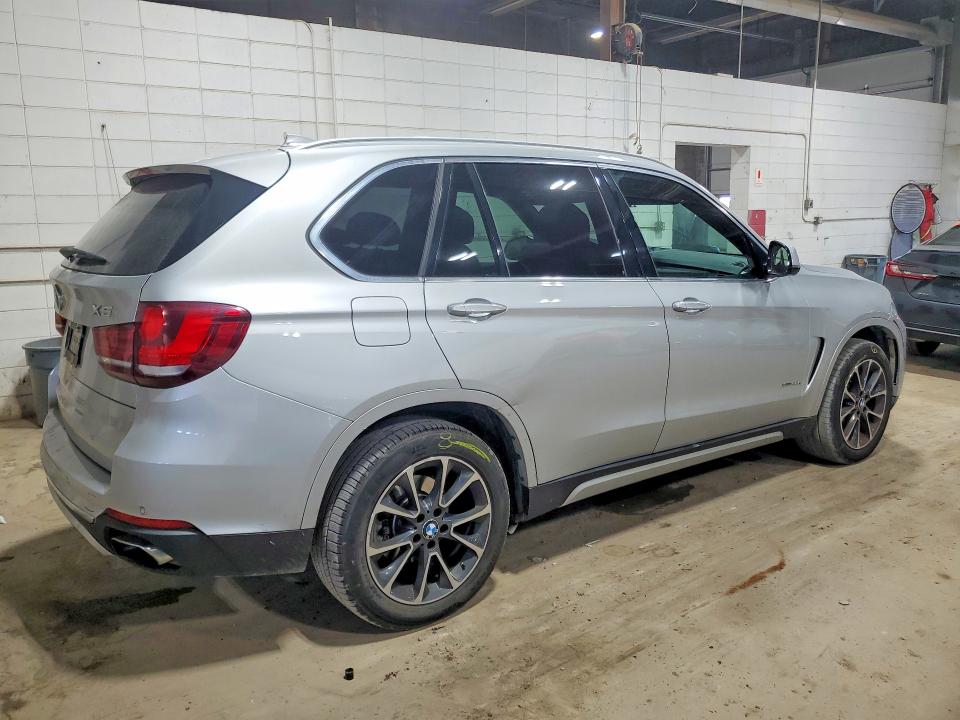 Продаж на аукціоні авто 2018 Bmw X5, vin: 5UXKT0C58J0W00367, номер лоту: 53998256