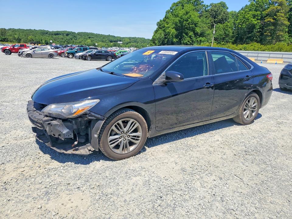 53868556 :رقم المزاد ، 4T1BF1FK3HU432183 vin ، 2017 Toyota Camry مزاد بيع