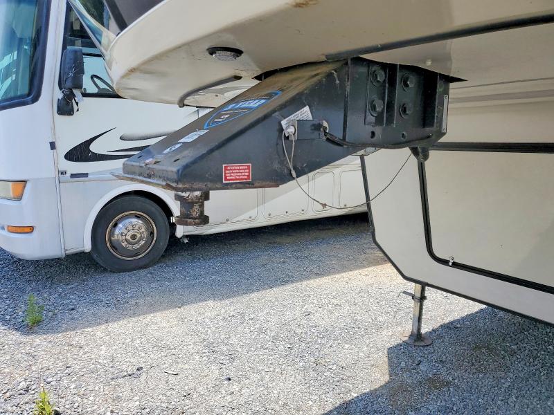 2019 Keystone Rv Montana Fifth Wheel მანქანა იყიდება აუქციონზე, vin: 4YDF30523KA740826, აუქციონის ნომერი: 55113136