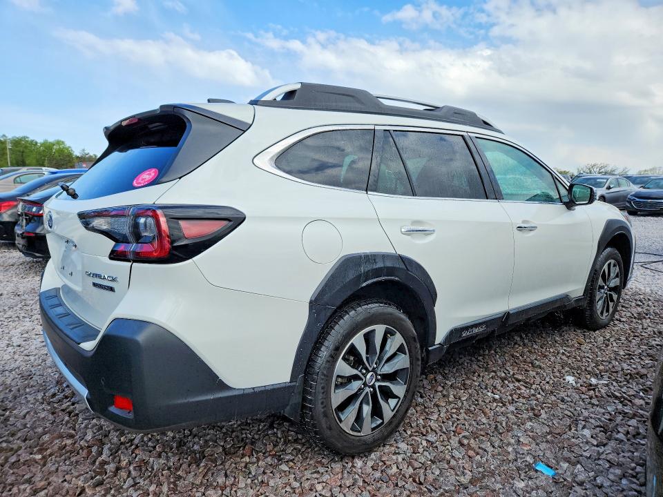 52076816 :رقم المزاد ، 4S4BTAPC7R3250400 vin ، 2024 Subaru Outback مزاد بيع