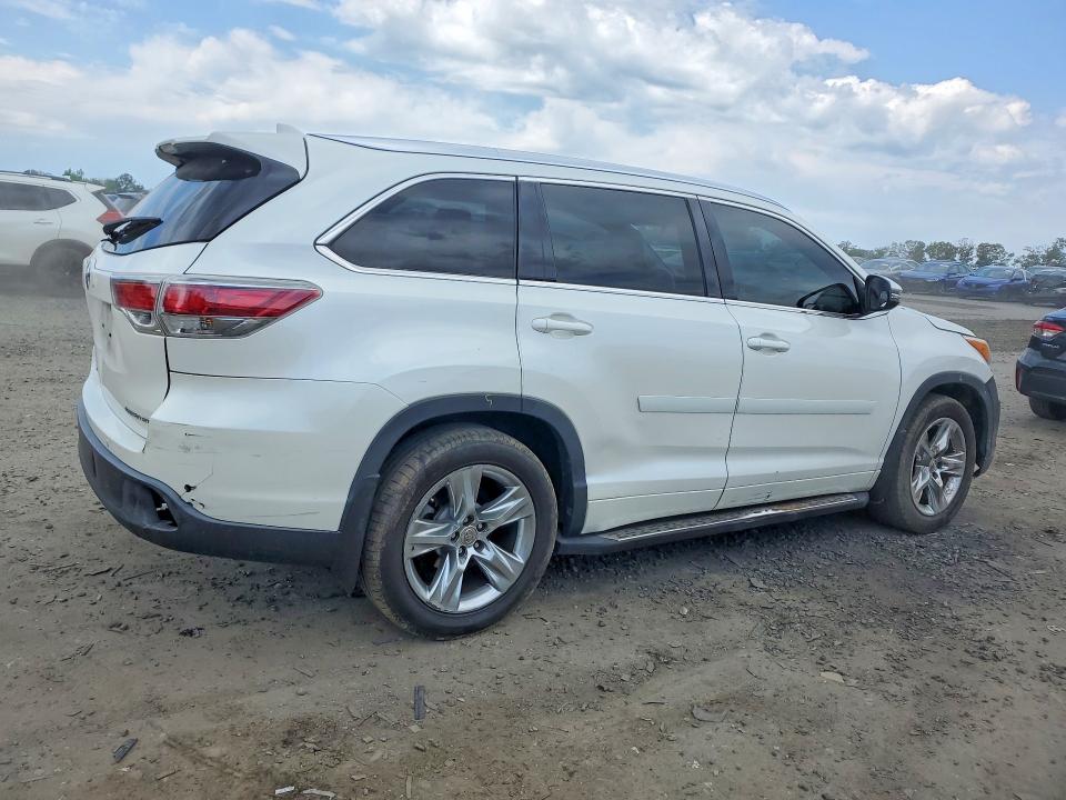 2015 Toyota Highlander მანქანა იყიდება აუქციონზე, vin: 5TDDKRFH7FS182606, აუქციონის ნომერი: 53170716