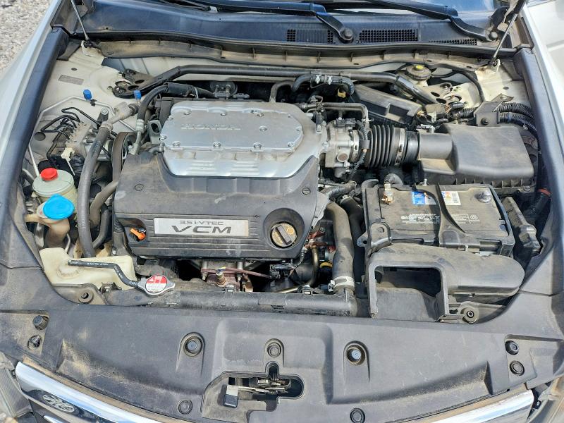 2011 Honda Accord მანქანა იყიდება აუქციონზე, vin: 1HGCP3F82BA031093, აუქციონის ნომერი: 54918526