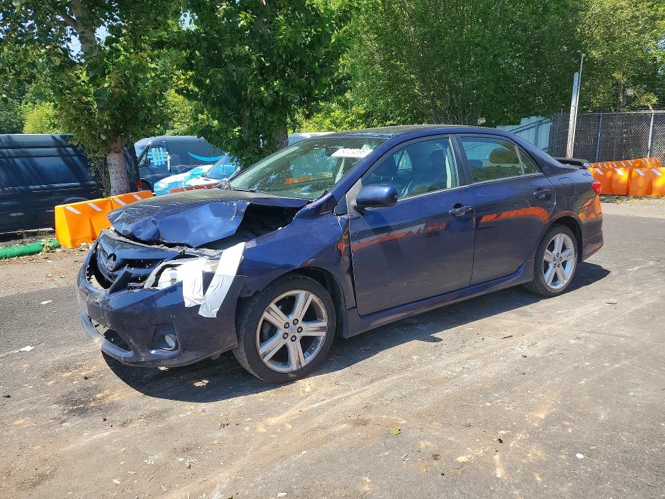 54724396 :رقم المزاد ، 2T1BU4EE8DC946917 vin ، 2013 Toyota Corolla مزاد بيع