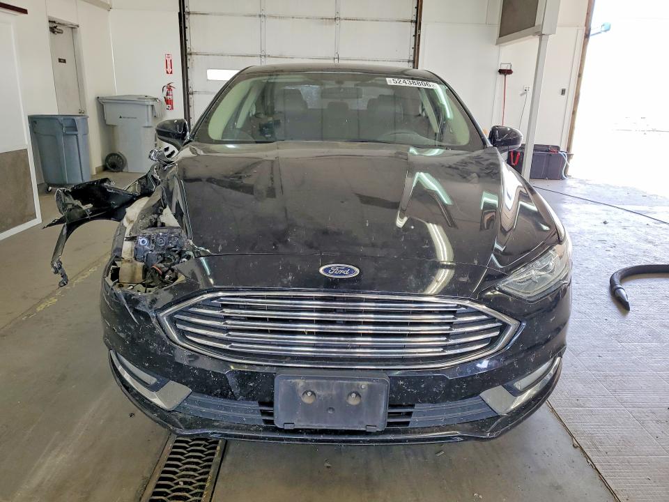 Продажа на аукционе авто 2018 Ford Fusion, vin: 3FA6P0LUXJR110646, номер лота: 52438806