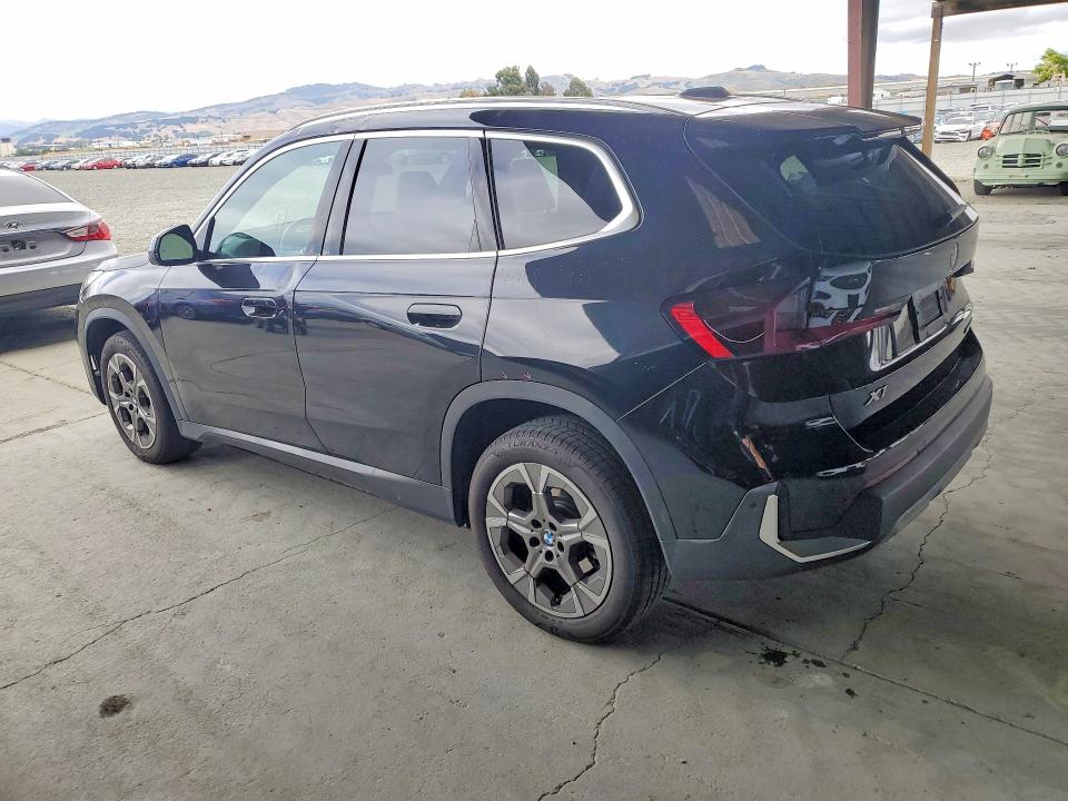 55546906 :رقم المزاد ، WBX73EF01P5X37072 vin ، 2023 Bmw X1 مزاد بيع