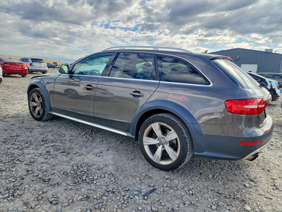 Продаж на аукціоні авто 2015 Audi A4 Allroad, vin: WA1UFAFL3FA047558, номер лоту: 52731506