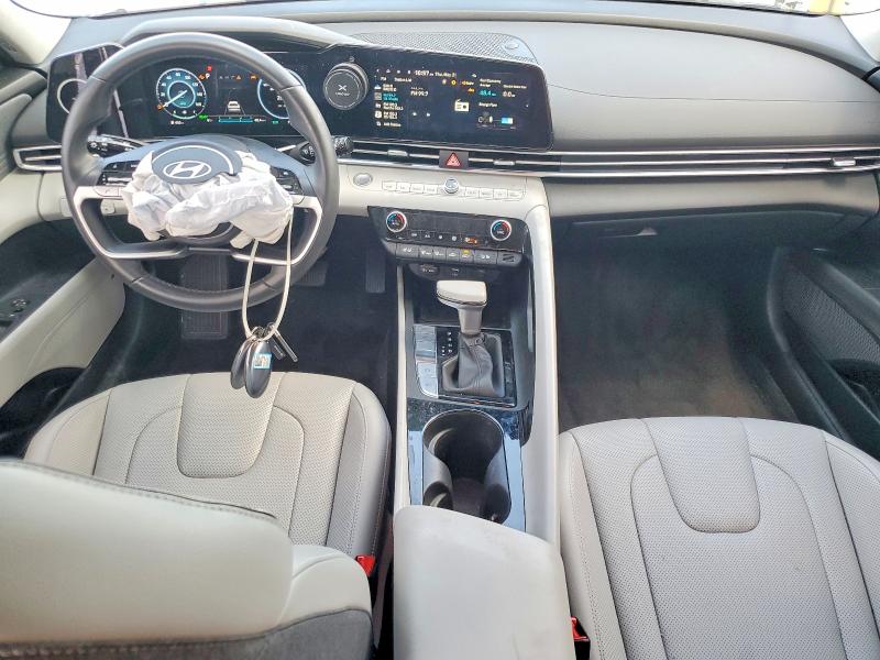 54450666 :رقم المزاد ، KMHLN4DJ2SU140762 vin ، 2025 Hyundai Elantra مزاد بيع