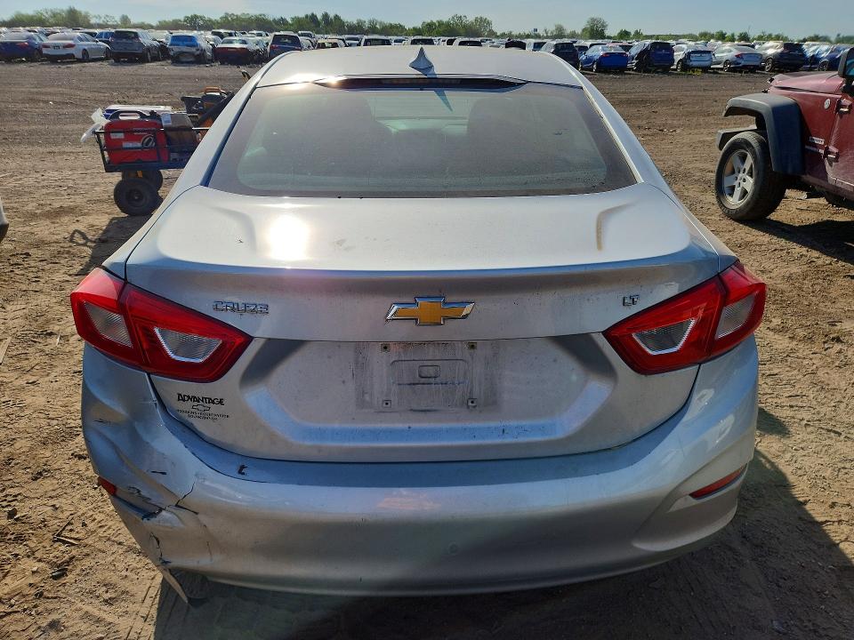 Продажа на аукционе авто 2016 Chevrolet Cruze, vin: 1G1BE5SM5G7310825, номер лота: 55078136