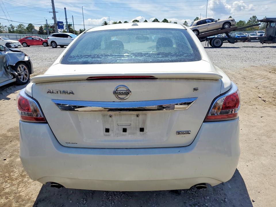 Продаж на аукціоні авто 2015 Nissan Altima, vin: 1N4AL3AP9FC573582, номер лоту: 52756496